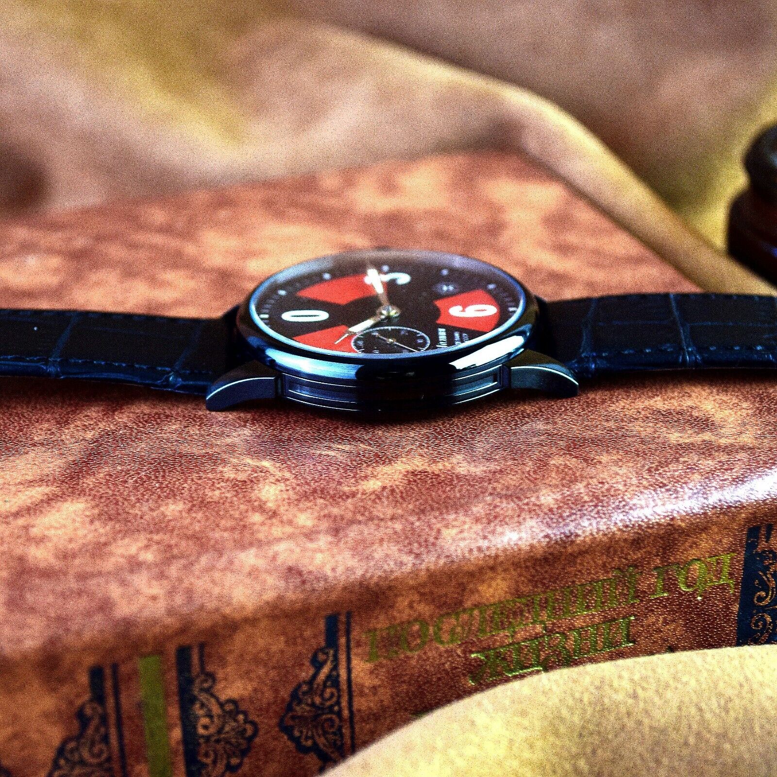 Soviet Wristwatch Molnija MARRIAGE Pocket Watch Mens Exclusive Version