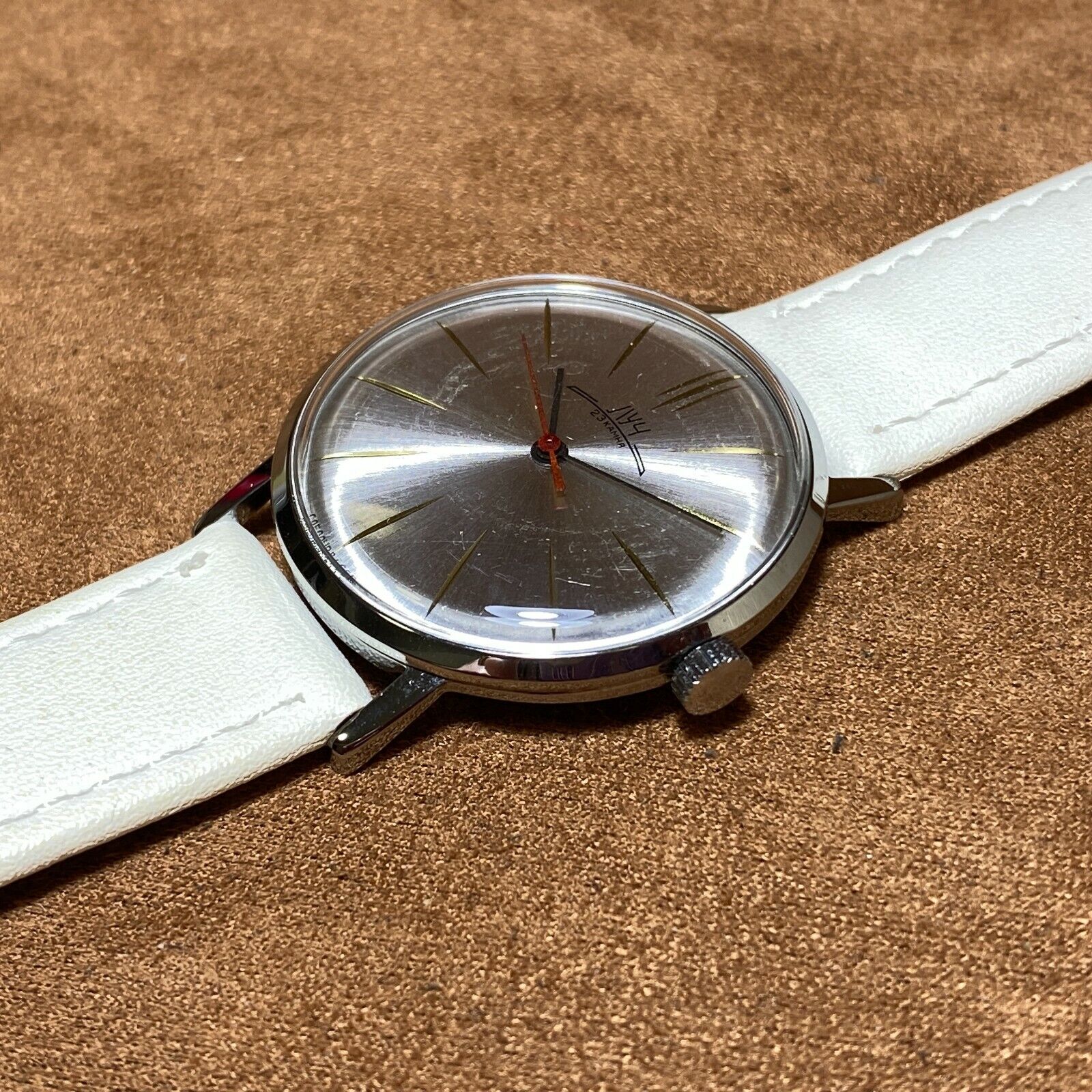 Soviet Watch Luch Vintage Ultra Slim Luch Soviet Mens Watch 23 Jewels Cal. 2209