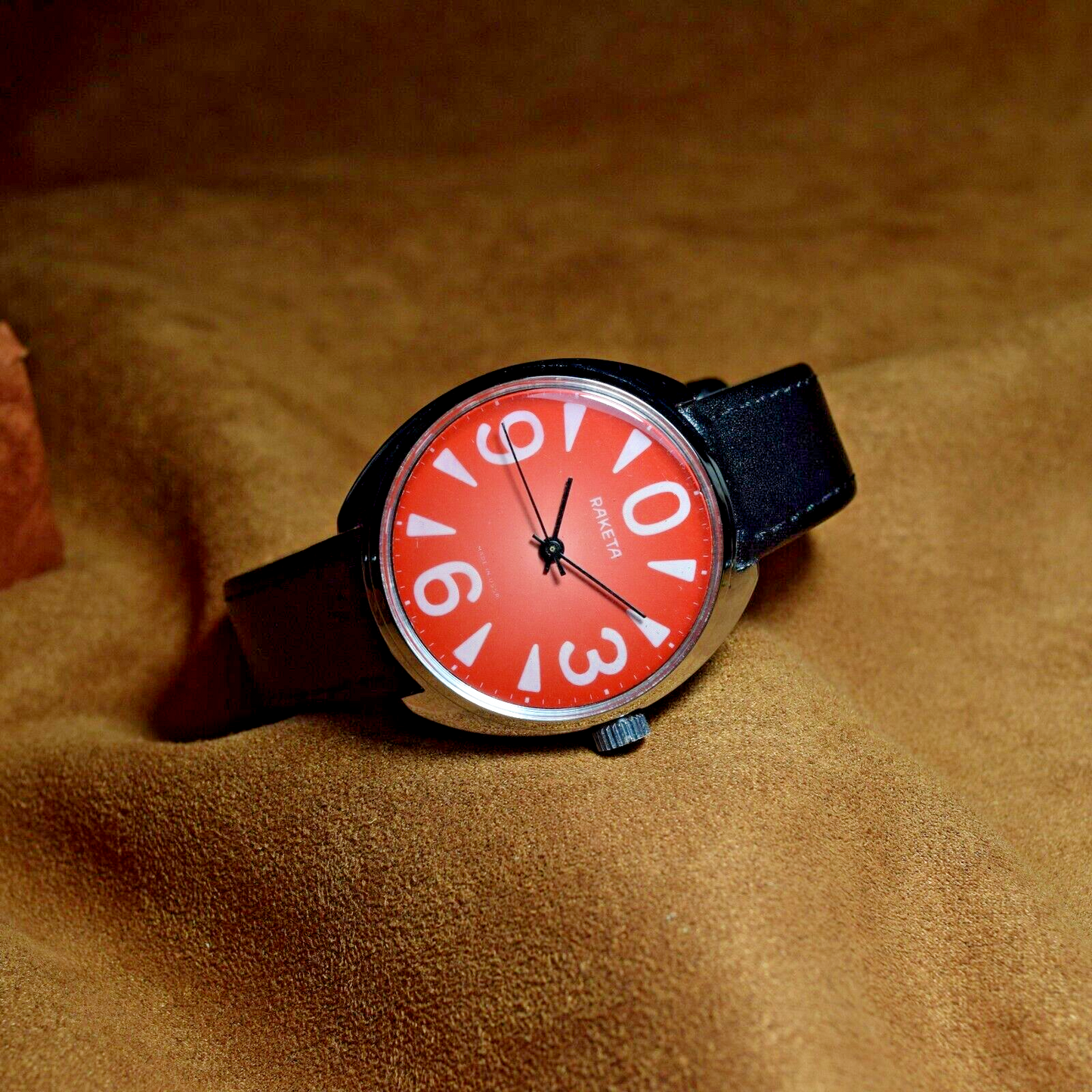 Soviet Watch Raketa BIG ZERO RARE Red Dial Vintage Mens Mechanical Wristwatch