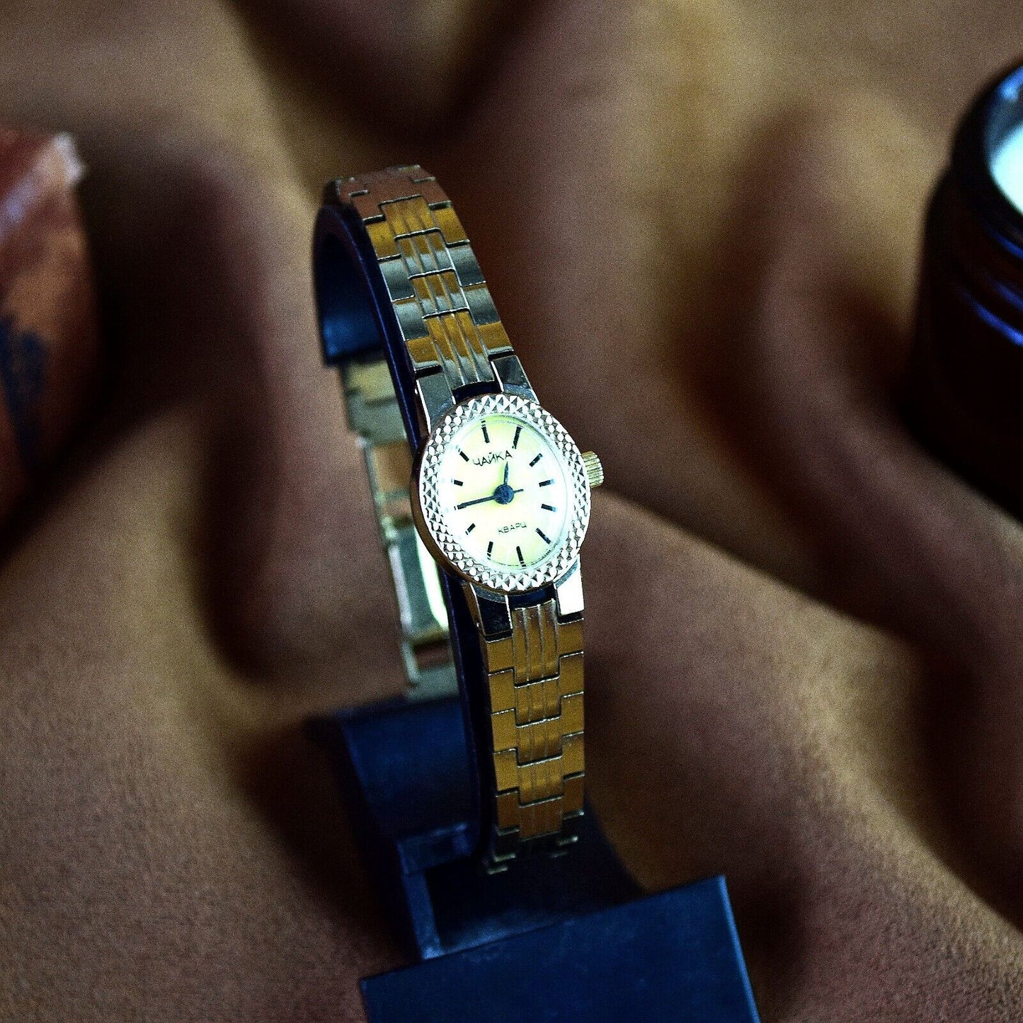 Soviet Wristwatch Womens CHAIKA Vintage Ladies Mechanical Watch Chaika Gold Dial