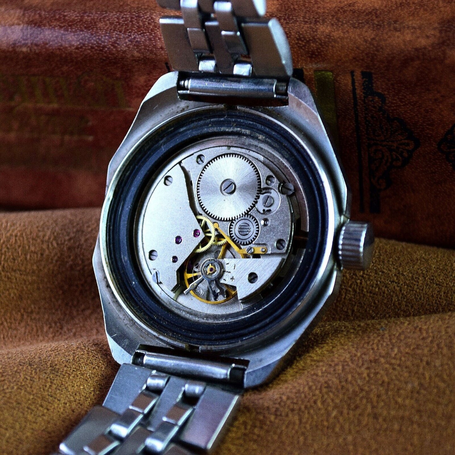 Soviet Wristwatch VOSTOK AMPHIBIAN Diver VINTAGE WATCH Beige Dial USSR Watch