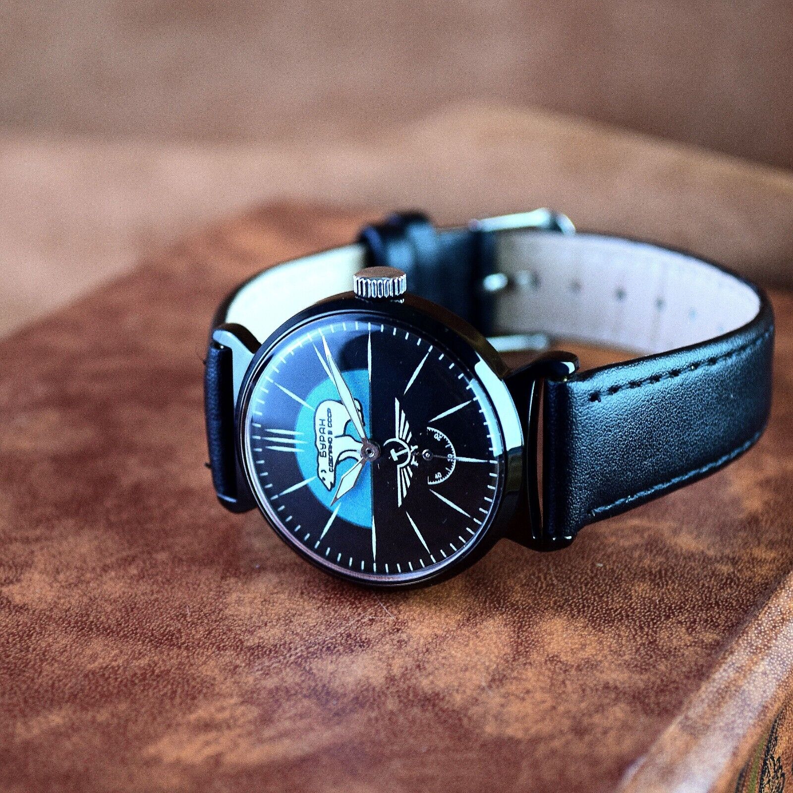 Soviet Wristwatch Pobeda Buran Men's Mechanical MILITARY Vintage Watch USSR