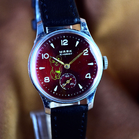 RARE Soviet WATCH Pobeda Mayak Mechanical 2603 Mens Wristwatch Vintage Watch