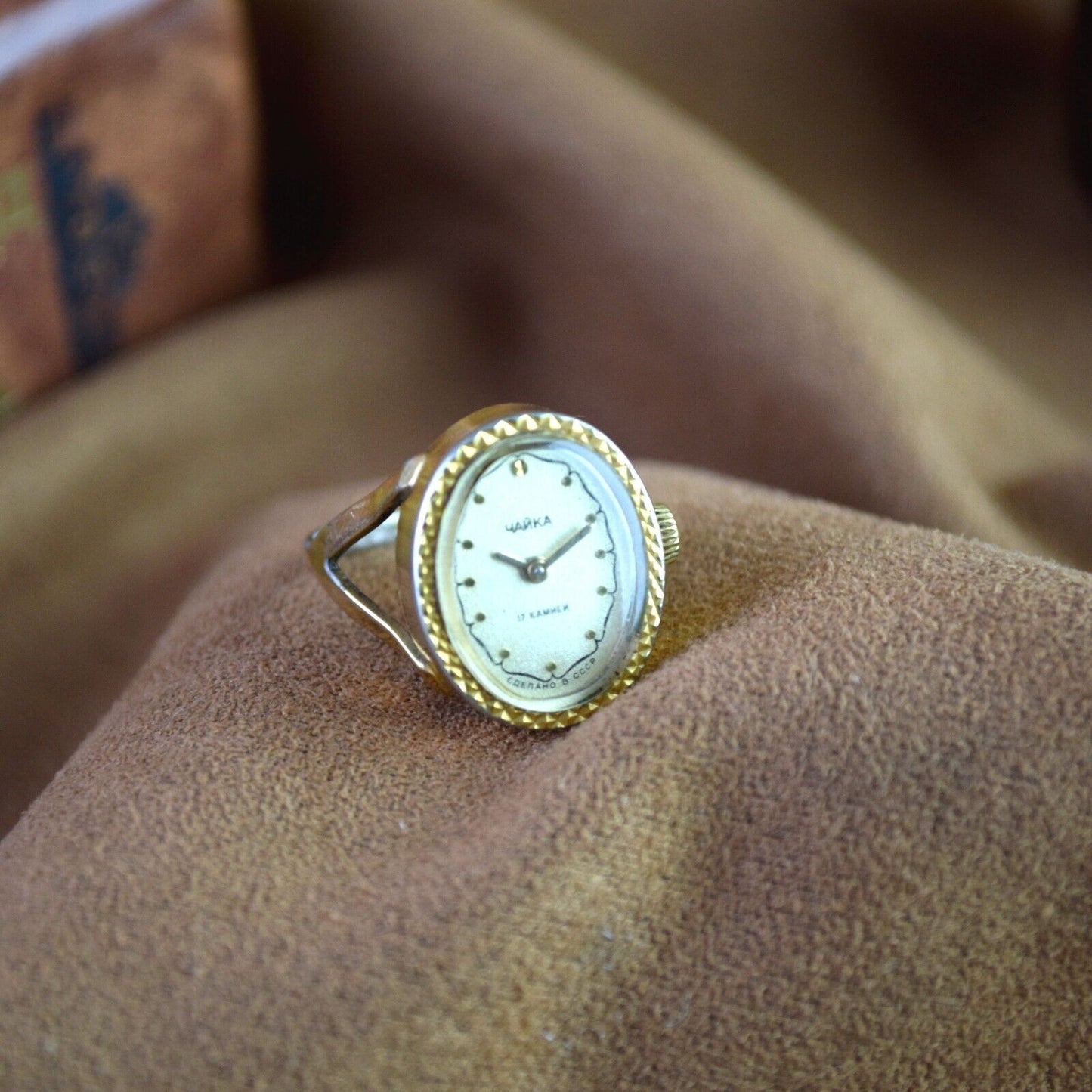 Soviet Womens Watch CHAIKA Vintage Gold Filled Ladies Mechanical Chaika Ring 8