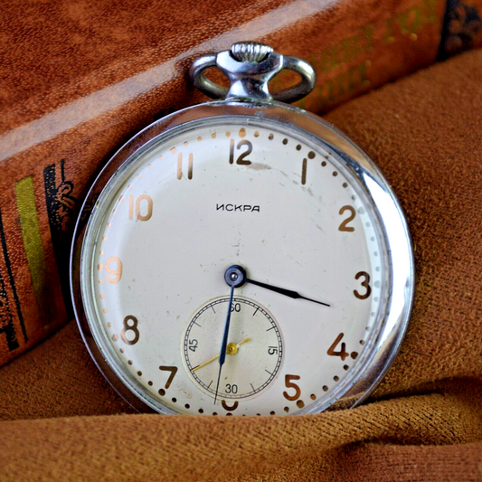 RARE Soviet  Pocket Watch ISKRA USSR Vintage Wristwatch Original Vintage Dial