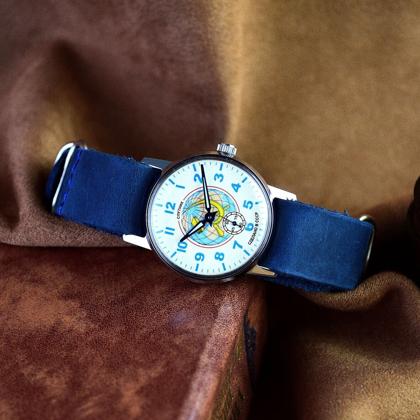 Soviet Watch Pobeda Sputnik Vintage Aviator Mens Military Watch Leather Band