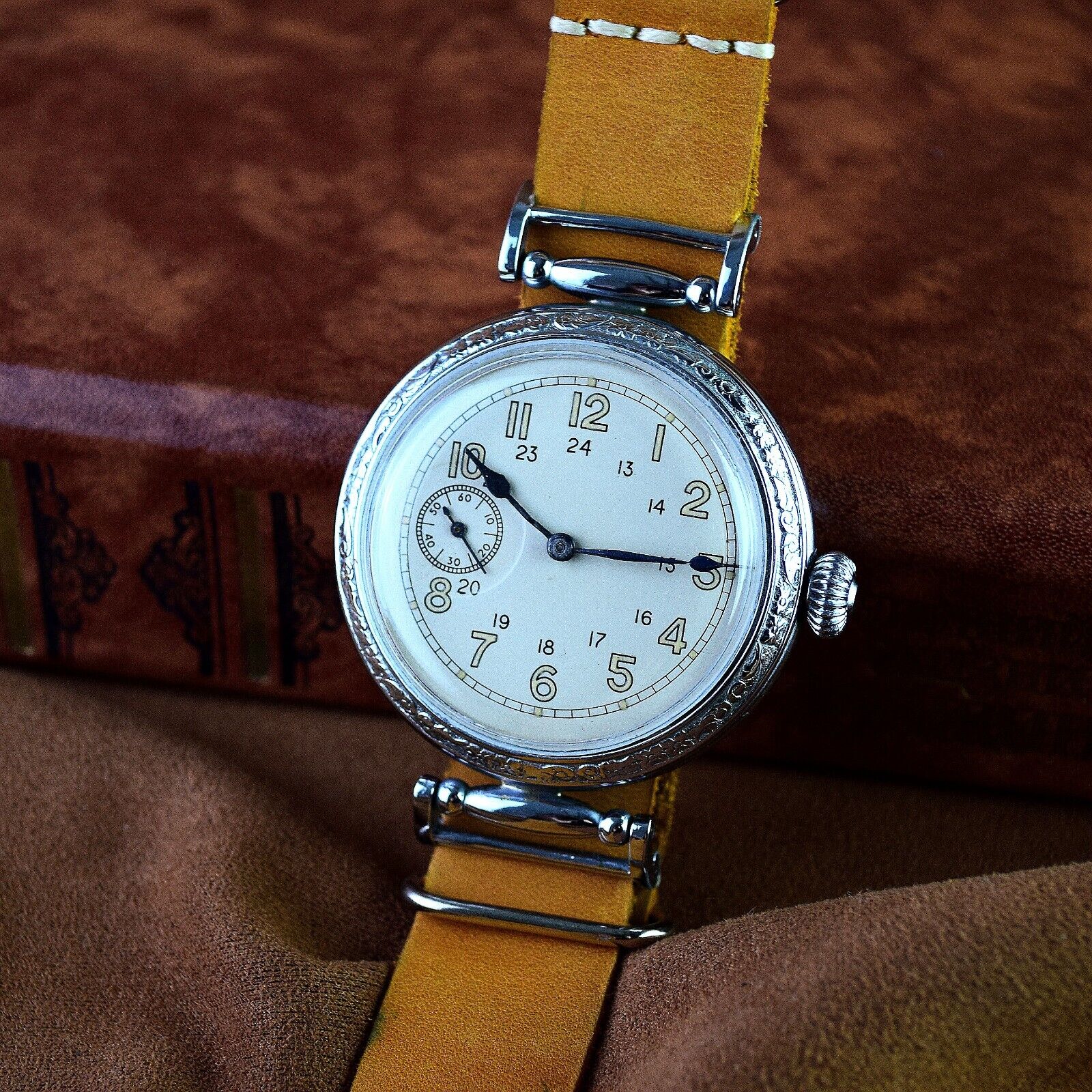 RARE Soviet Watch KIROVSKIE USSR Vintage Mens Wristwatch Original Vintage Dial