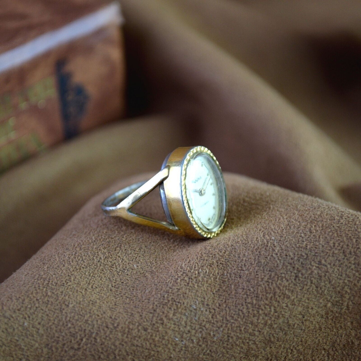 Soviet Womens Watch CHAIKA Vintage Gold Filled Ladies Mechanical Chaika Ring 8