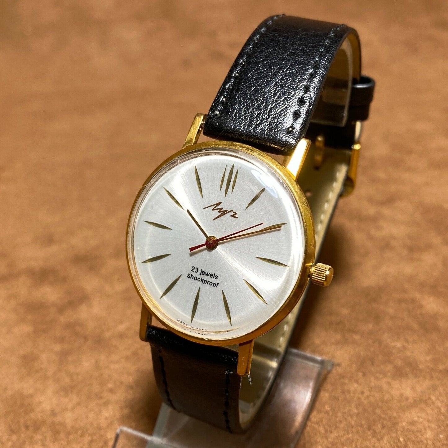 Vintage Luch Vimpel Cal. 2209 Vintage Ultra Slim Gold Soviet Watch 23 Jewels