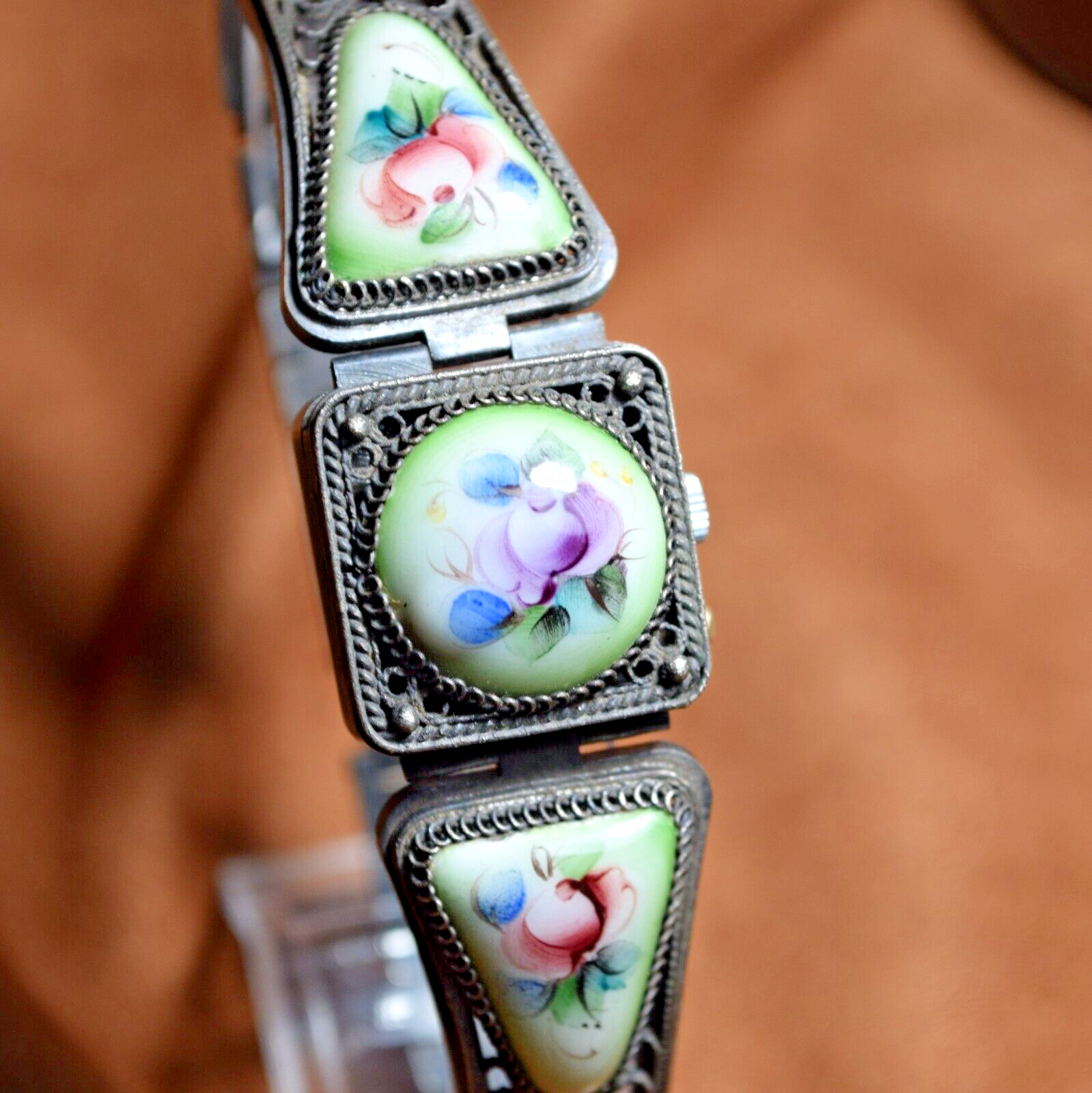 Vintage Ladies Watch CHAIKA HAND PAINTED PORCELAIN FLOWERS Women's Watch Chaika