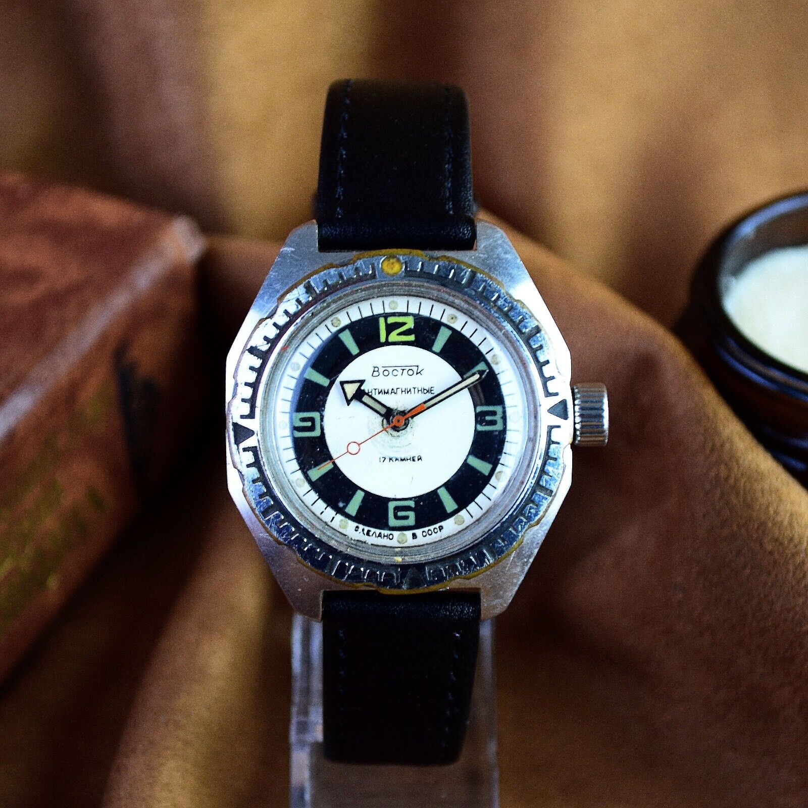Soviet Wristwatch VOSTOK AMPHIBIAN Diver 200M VINTAGE WATCH USSR Watch
