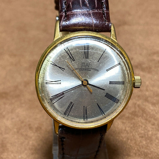 RARE Soviet Wristwatch Luch Slim Vintage Ultra Slim Soviet Mens Watch 23 Jewels