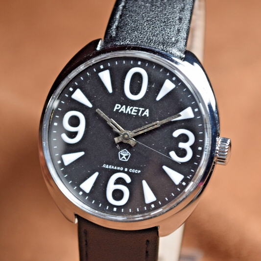 Raketa Vintage Wristwatch BIG ZERO Soviet USSR Watch Montre Homme Black Dial