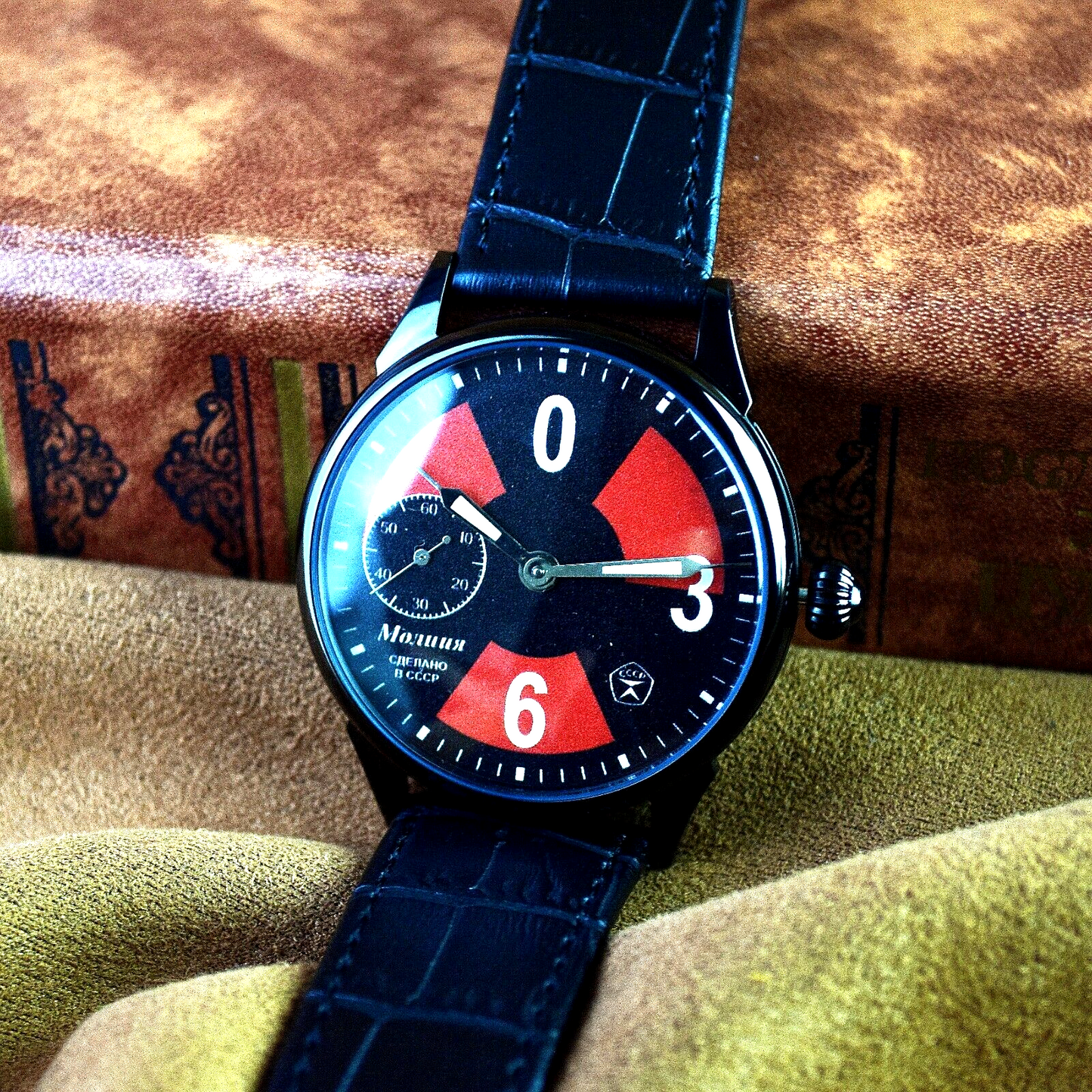 Soviet Wristwatch Molnija MARRIAGE Pocket Watch Mens Exclusive Version