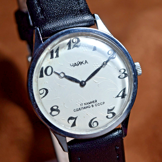 Soviet Wristwatch Women CHAIKA Vintage Ladies Mechanical Watch Chaika White Dial