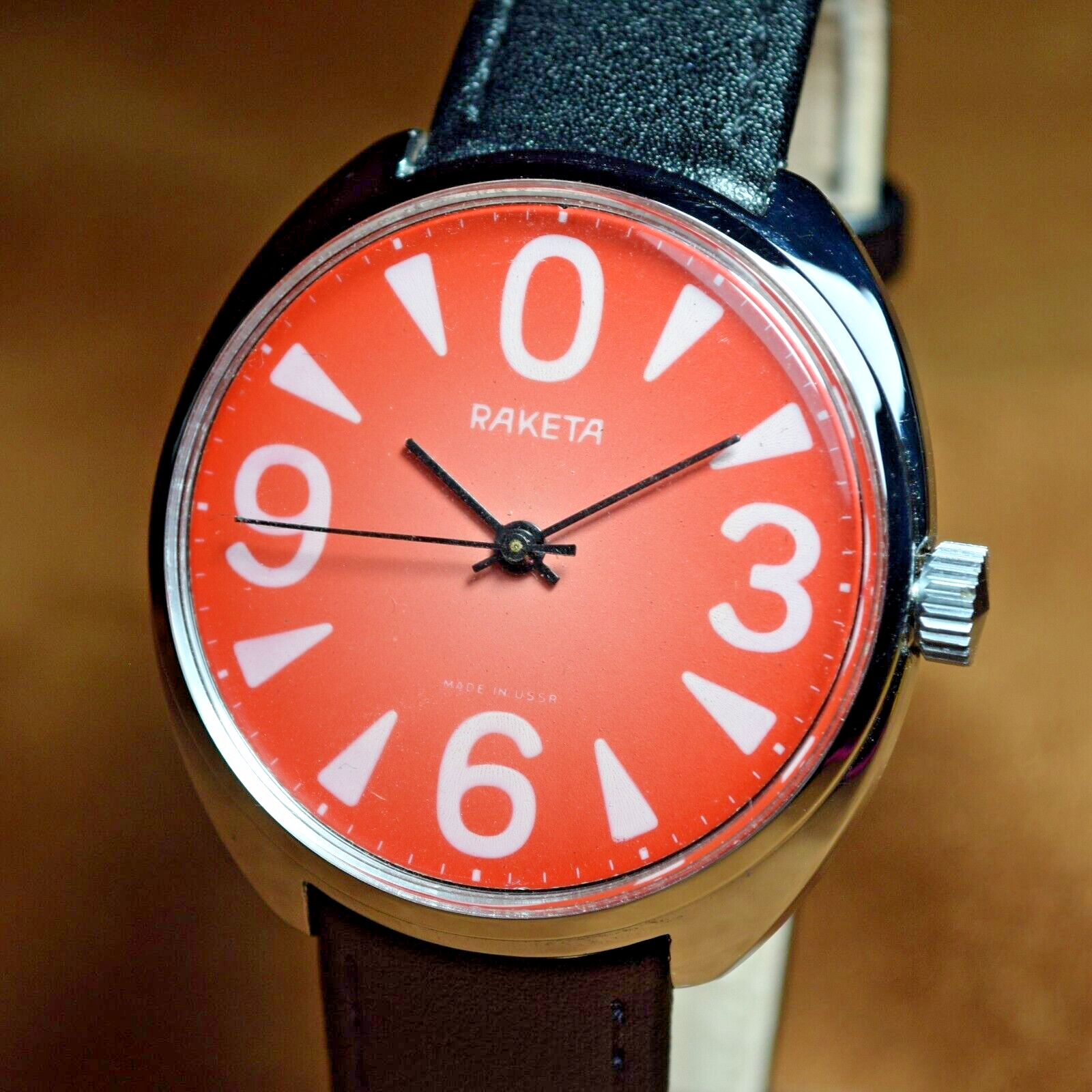 Soviet Watch Raketa BIG ZERO RARE Red Dial Vintage Mens Mechanical Wristwatch