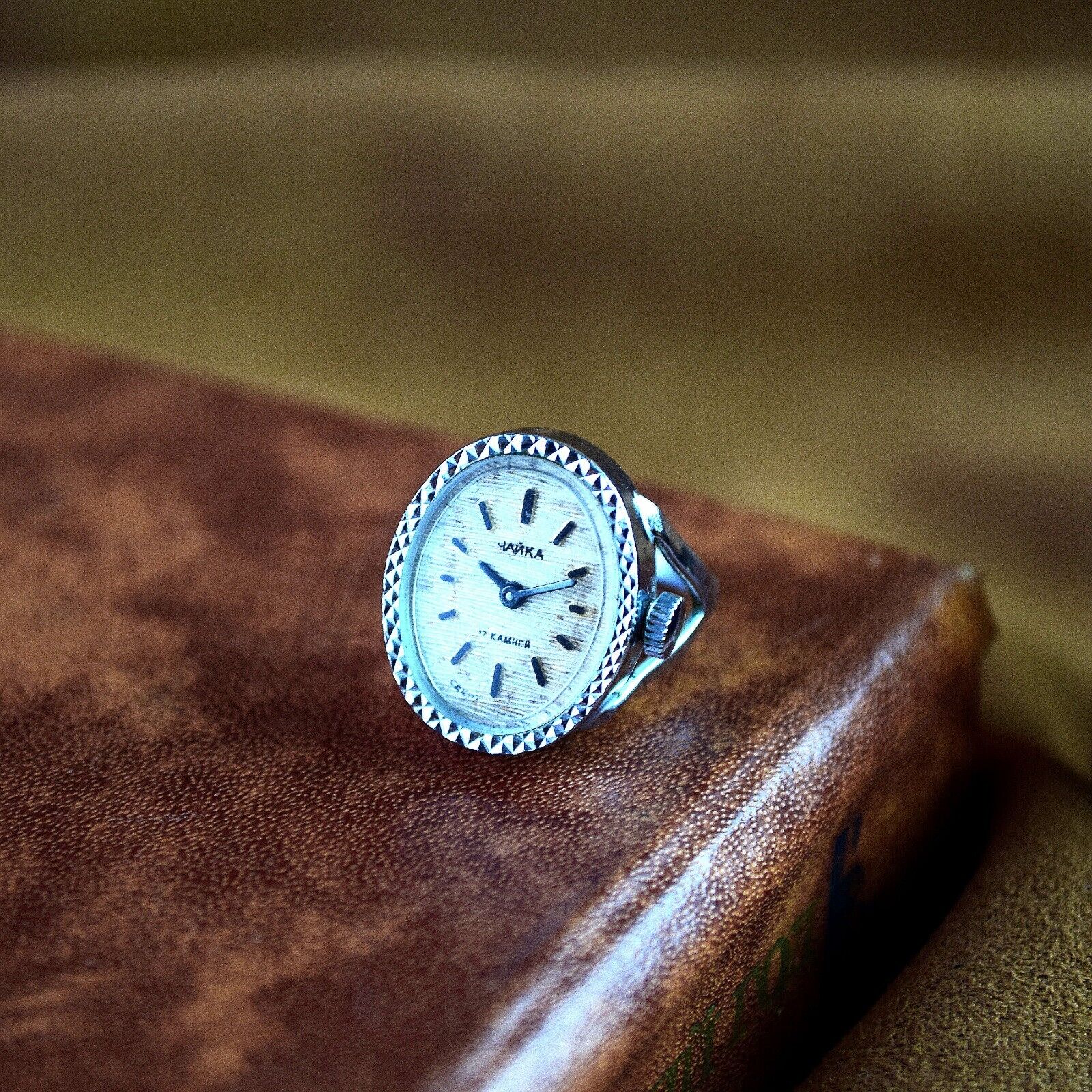 CHAIKA Soviet Watch Vintage Gold Filled Ladies Womens Mechanical Chaika Ring