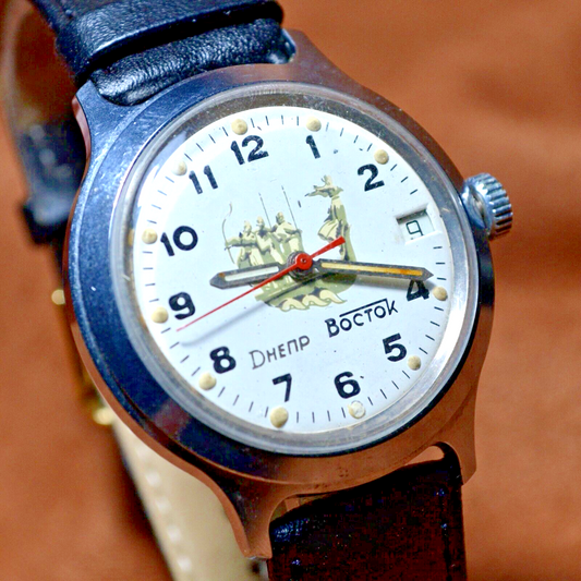 Vintage Wristwatch VOSTOK Dnipro UKRAINE Watch Mens Mechanical Watch White Dial