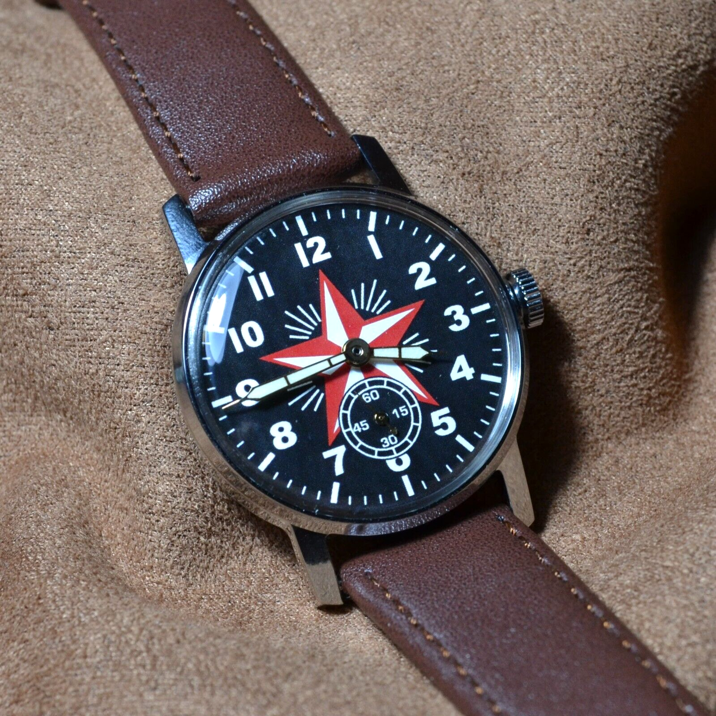 Soviet Watch Pobeda Red Star Rare Mens Mechanical Watch Vintage 15 Jewels USSR