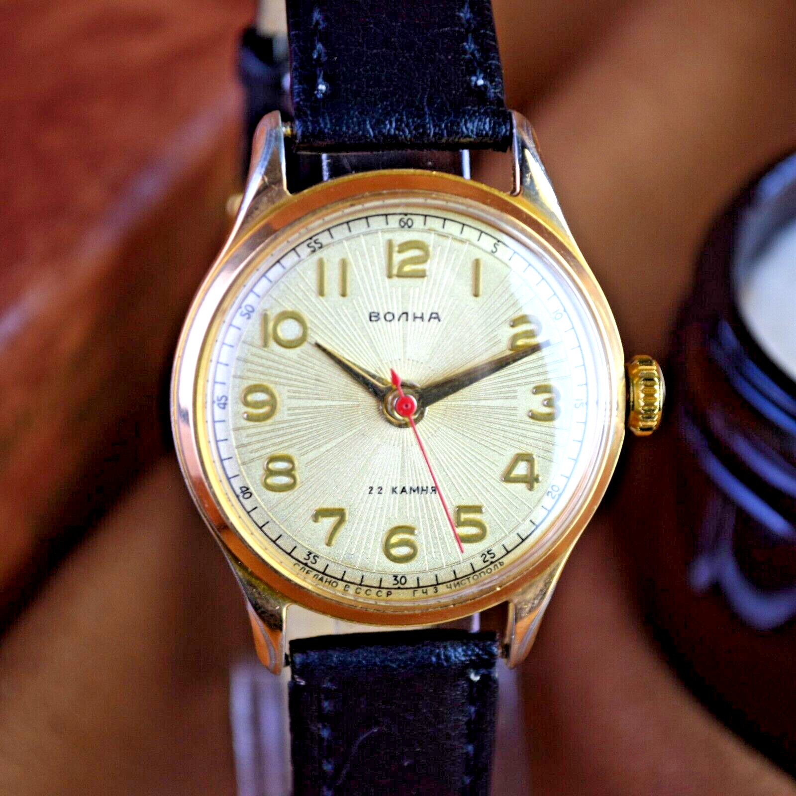 Vintage Watch Vostok Volna Precision movement cal.2809 mens watch USSR