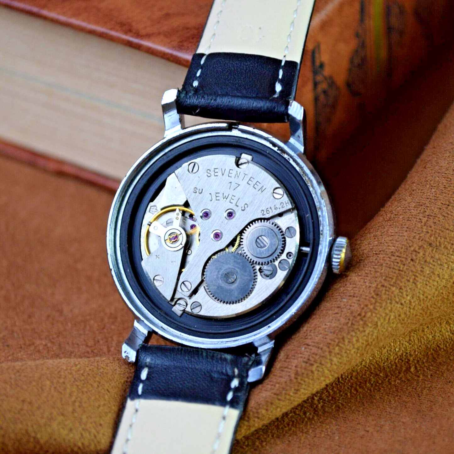 Soviet Wristwatch POLJOT 17 Jewels Mechanical Mens Watch White Dial USSR Vintage