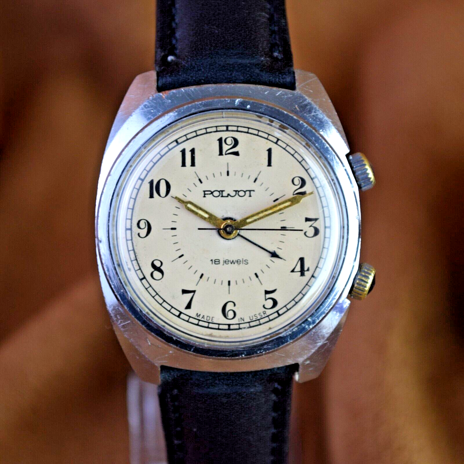 Soviet Vintage Watch POLJOT Alarm Mechanical Wrist Watch Signal Vintage USSR - Vintagecoua